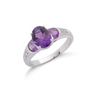9ct white gold Diamond & Amethyst ring